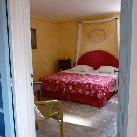 Bed & Breakfast Atelier De 3*